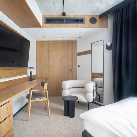 Hotel Qubus