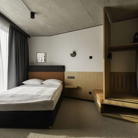 Qubus 4* Katowice