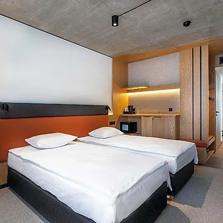 Qubus 4* Katowice