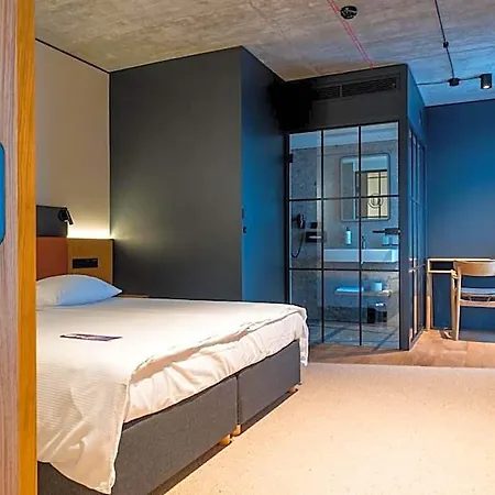 Hotel Qubus
